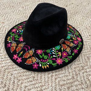 La Sierra Suede Cowboy Hat Women's Medium Embroidered Black